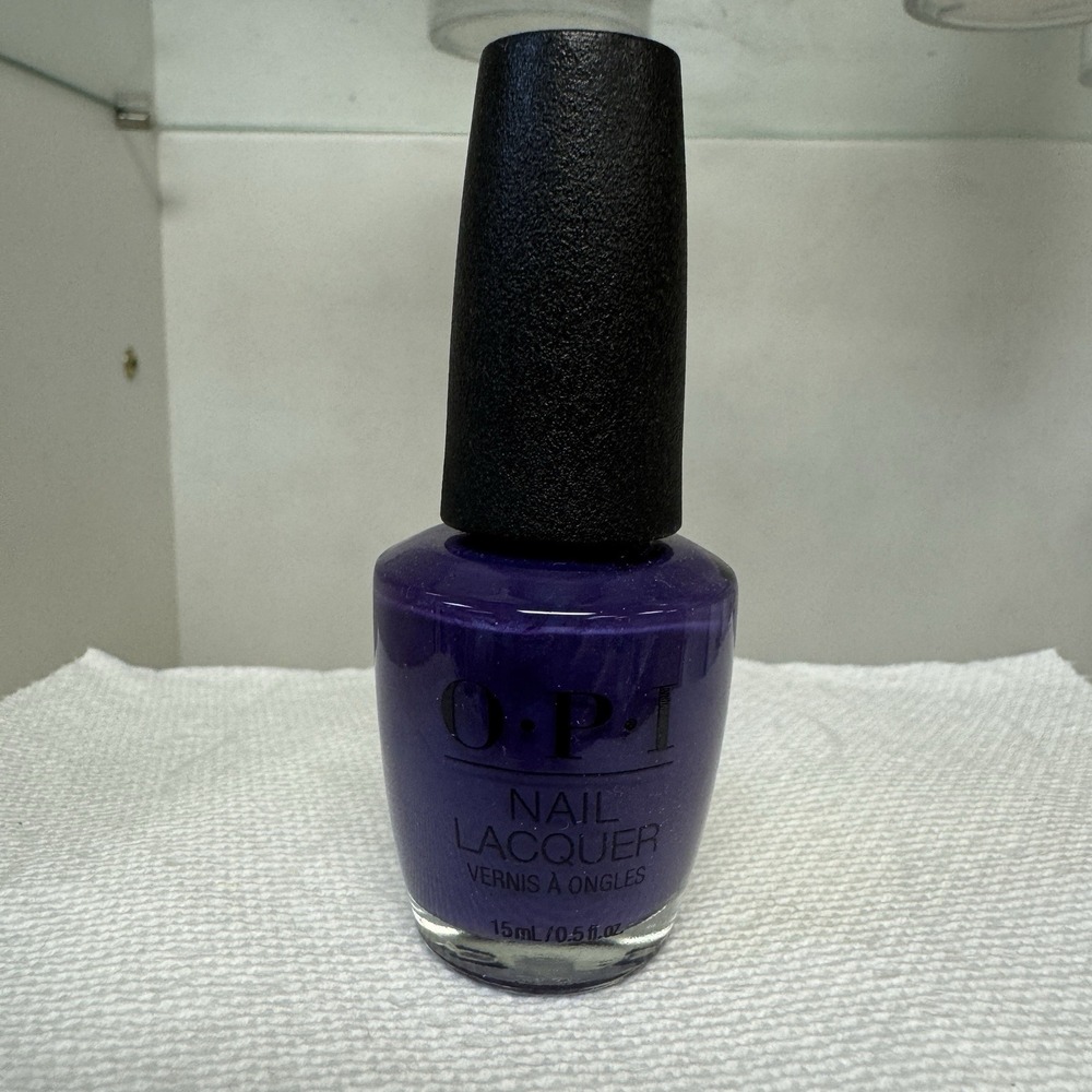 OPI Nail Lacquer Mariachi Makes My Day #NLM93